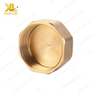 Cận cảnh bít thau ren trong mỏng, thiết kế ren trong chuẩn xác, dễ lắp đặt.