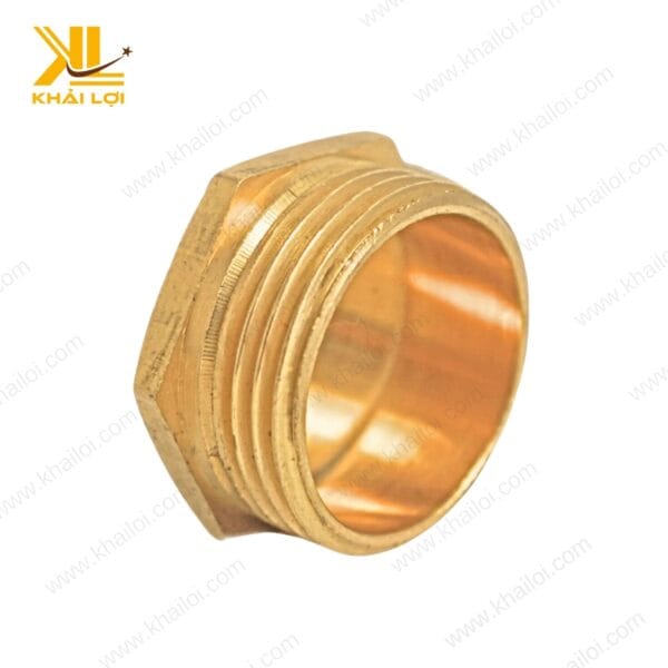 Cận cảnh bít thau ren ngoài mỏng với lớp vân ren sắc nét, đảm bảo kết nối chặt chẽ và chống rò rỉ hiệu quả.