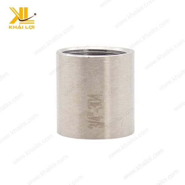 Măng song hàn inox 304 trong hệ thống dẫn nước công nghiệp, chống gỉ sét hiệu quả.