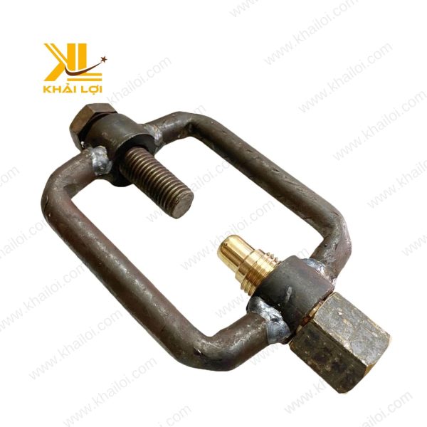 Cảo gió ren trong với thân sắt được sơn tĩnh điện và đầu ren bằng đồng thau sáng bóng.