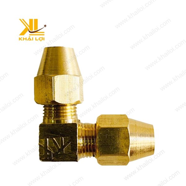 Hình ảnh một chiếc Co Hai Đầu Hạt Bắp Thau bằng đồng sáng bóng, hình chữ L.