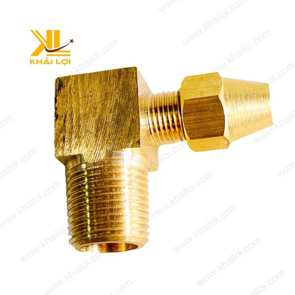 Cận cảnh phần ren ngoài sắc nét và phần thân lục giác của co nối.