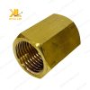 Măng song thau được sử dụng trong một hệ thống đường ống khí nén công nghiệp.