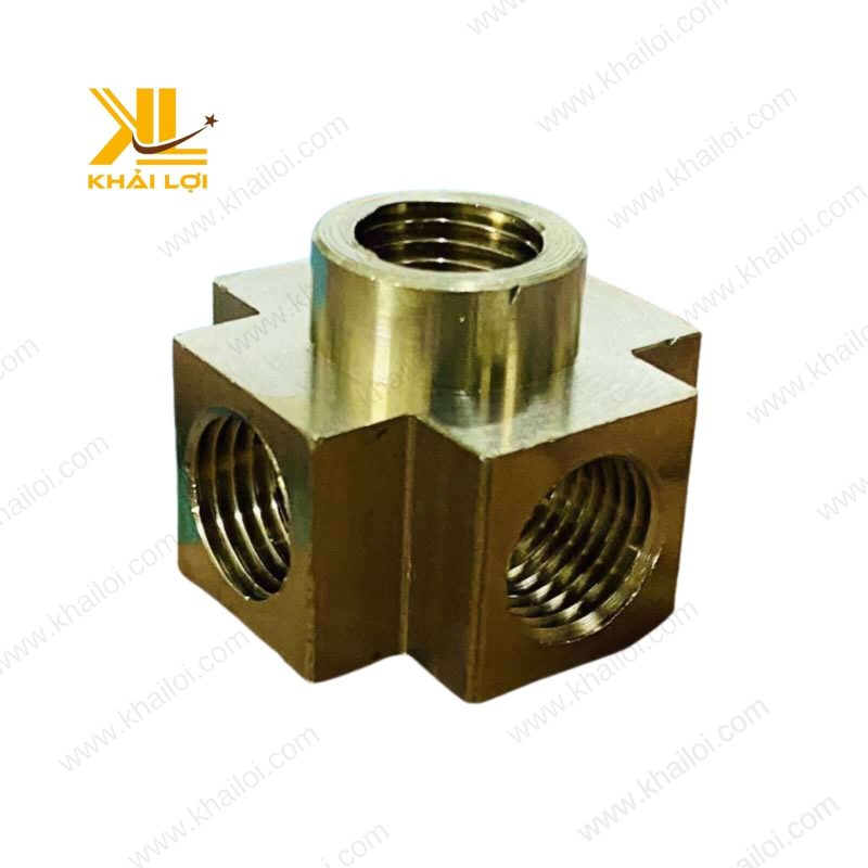 Cấu trúc đồng thau nguyên khối chắc chắn của phụ kiện ngã năm.