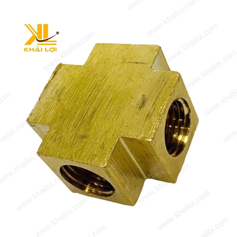 Ngã tư ren trong thau với thiết kế hình chữ thập đối xứng hoàn hảo.
