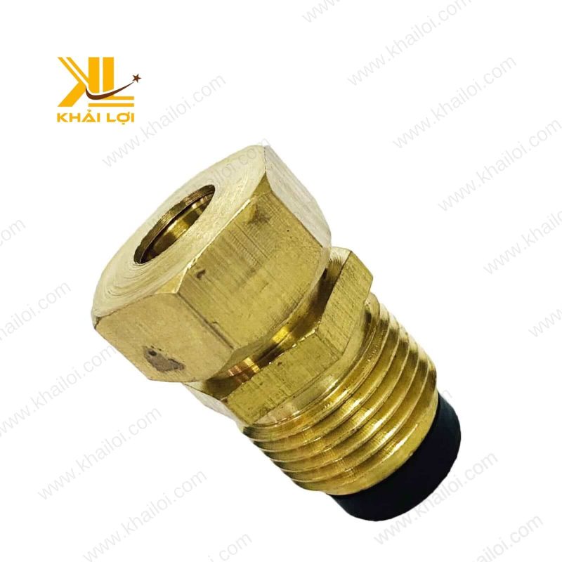 Sản phẩm hai đầu ren gas bằng đồng thau nguyên khối, sáng bóng và chắc chắn.