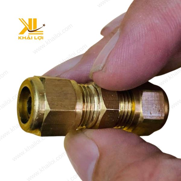Khớp nối siết cam giúp giảm thiểu thời gian chết trong các quy trình sản xuất.