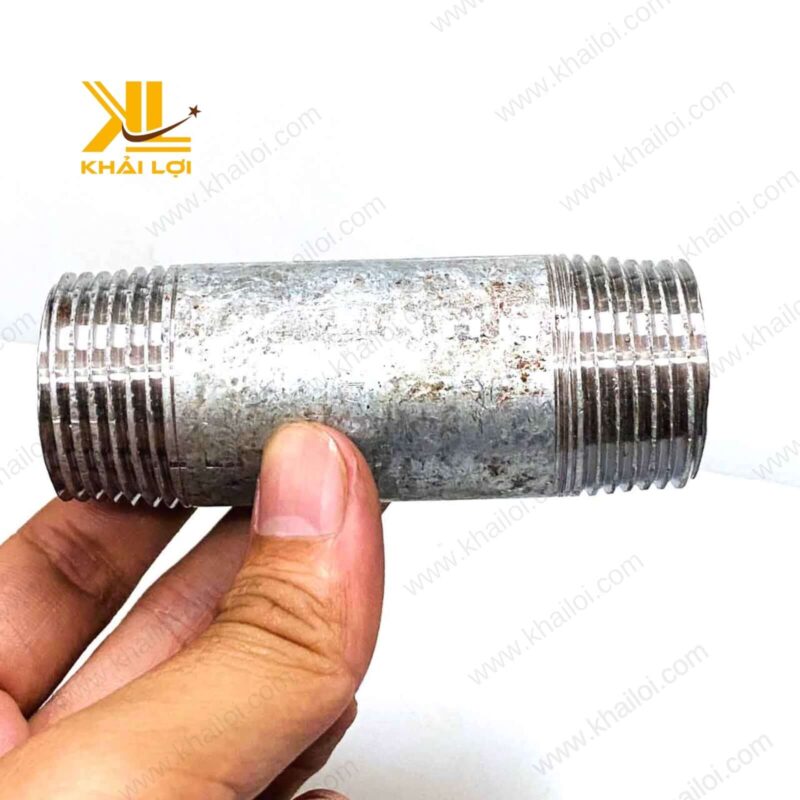 Sản phẩm ống ren ngoài được bảo quản và đóng gói bởi Khải Lợi.