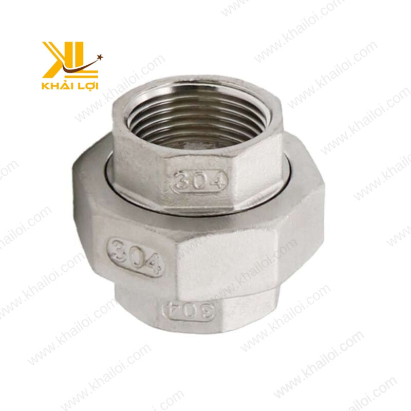 Cận cảnh kết nối ren trong của rắc co inox 304.