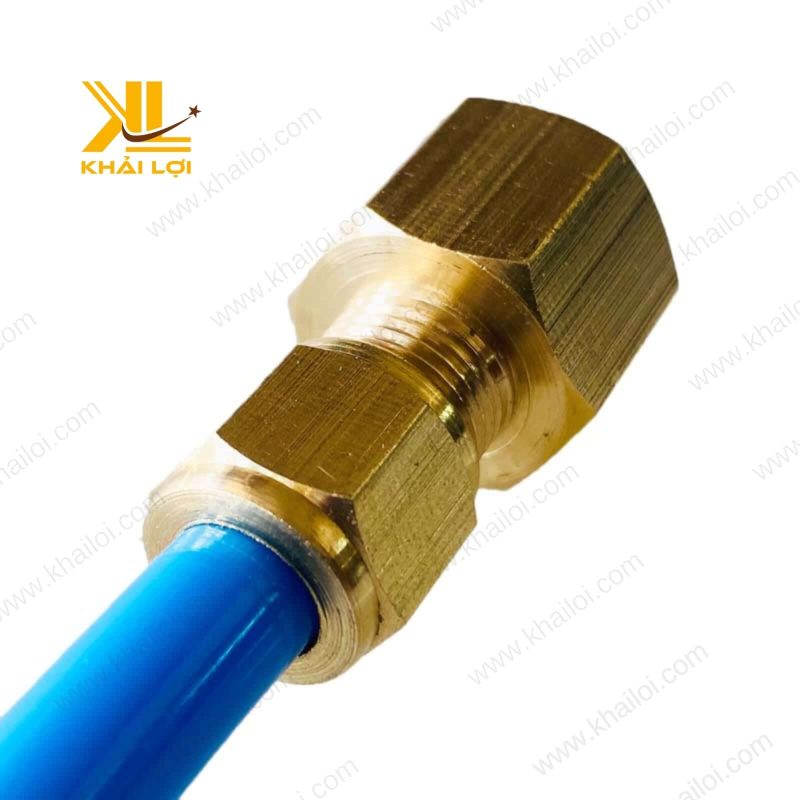 Hình ảnh Ren Trong Siết Cam Thau lắp đặt dễ dàng.