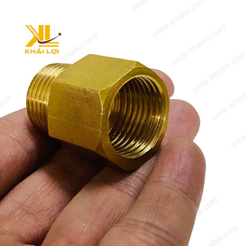 Sơ mi thau được ứng dụng để kết nối một van bi với đường ống khí nén.