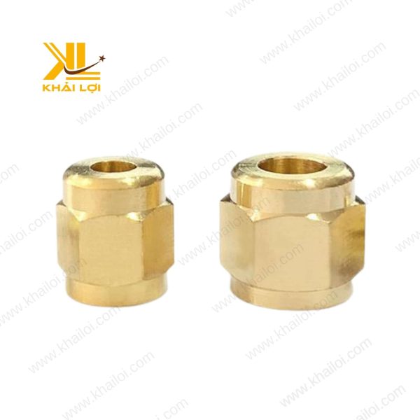 Tán siết cam nhỏ gọn với ren trong được gia công chính xác.