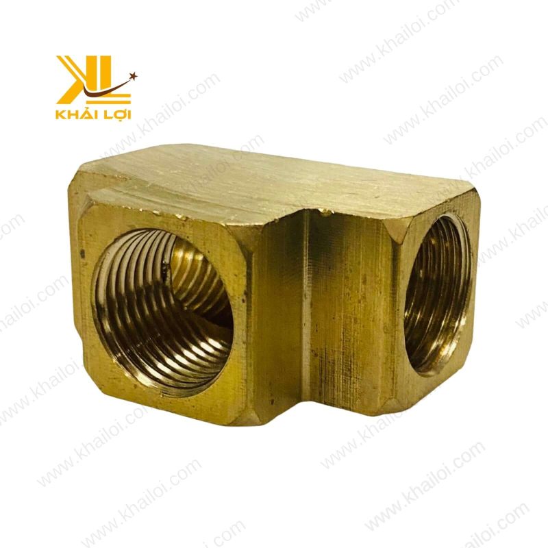 Hệ thống đường ống nước dân dụng sử dụng Tê Ren Trong Thau để phân nhánh.