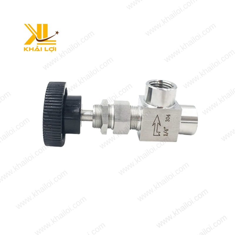 Thân van được đúc nguyên khối từ vật liệu inox 304 bền bỉ.