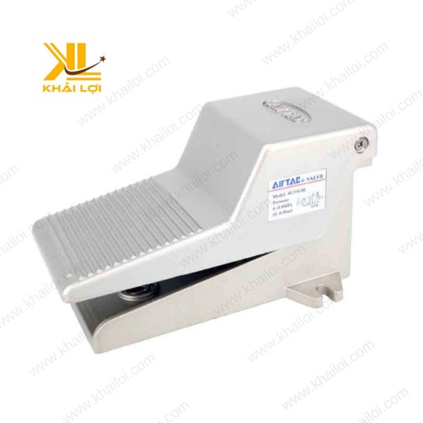 Van Đạp Chân Khí Nén Airtac 4F với bàn đạp kim loại.