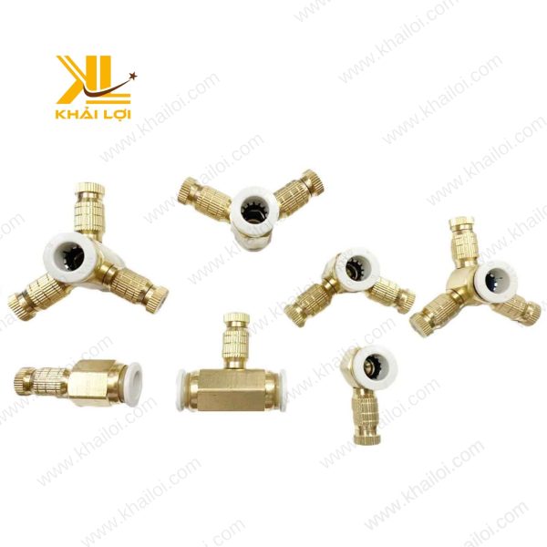 Thiết kế nhỏ gọn của béc phun sương đồng thau vàng.