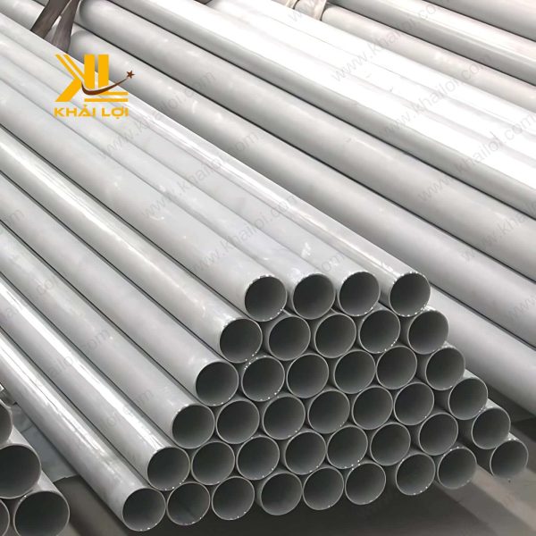 Độ bền vượt trội của ống inox liền mạch trong môi trường công nghiệp.