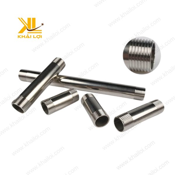 Ống inox trang trí với bề mặt xước mờ tinh tế.