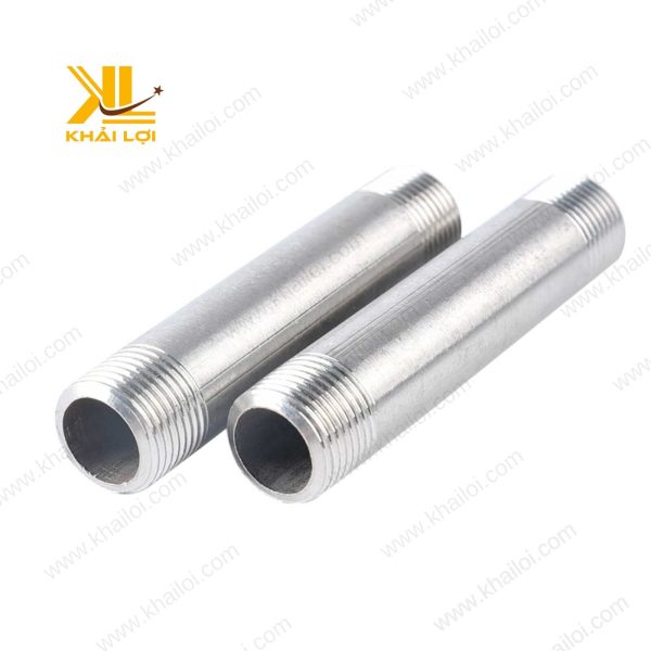 Ống inox gia công với bề mặt bóng gương sang trọng.