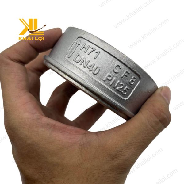Lò xo bằng inox 316 là bộ phận cốt lõi giúp van đóng nhanh và chống ăn mòn.