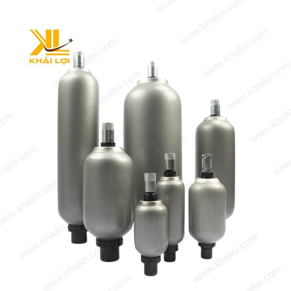 So sánh kích thước các loại bình tích áp với dung tích khác nhau, từ 0.63L đến 25L.
