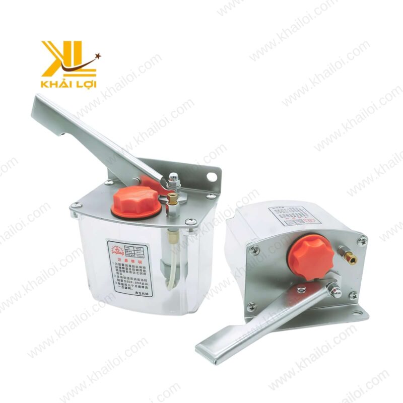 Bơm tay dầu DYMK SAINTFON với thiết kế nhỏ gọn, dễ dàng lắp đặt và vận hành.