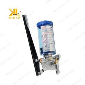 Bơm tay mở bò với thiết kế nhỏ gọn, dễ dàng di chuyển và bảo quản