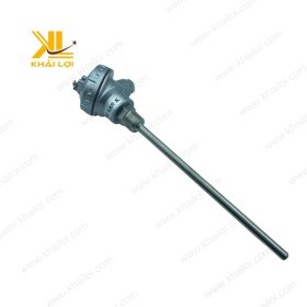 Cận cảnh đầu dò của can nhiệt, được làm từ vật liệu chịu nhiệt cao