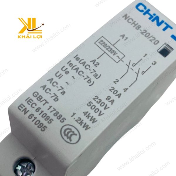 Mặt trước của công tắc tơ tép với thông số kỹ thuật và logo nhà sản xuất.