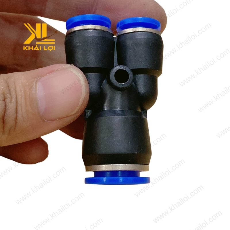 Đầu nối khí nén chữ Y PYW màu xám sáng, thiết kế nhỏ gọn.