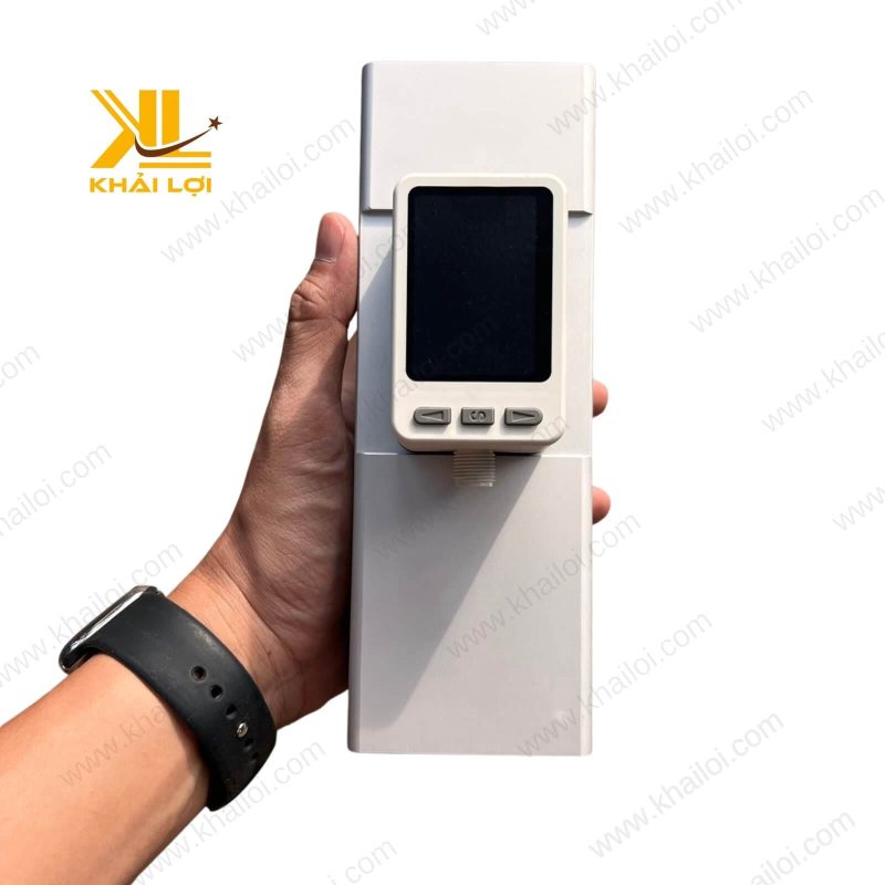 Cận cảnh chi tiết cảm biến của Đo lưu lượng khí SMC – Vật tư công nghiệp Khải Lợi.