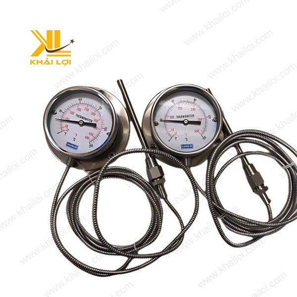 Cận cảnh mặt số của đồng hồ nhiệt độ dây 3 mét với vạch đo chi tiết.