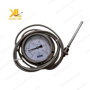 Cận cảnh mặt số của đồng hồ nhiệt độ dây 3 mét với vạch đo chi tiết.