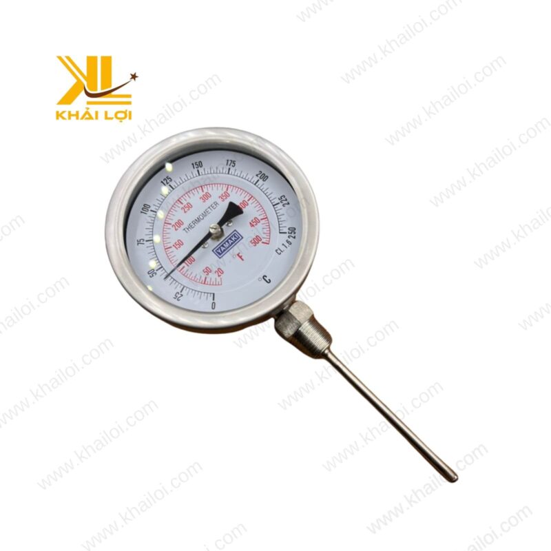 Cận cảnh kim chỉ và mặt số của đồng hồ nhiệt độ Chân đứng Yamaki.