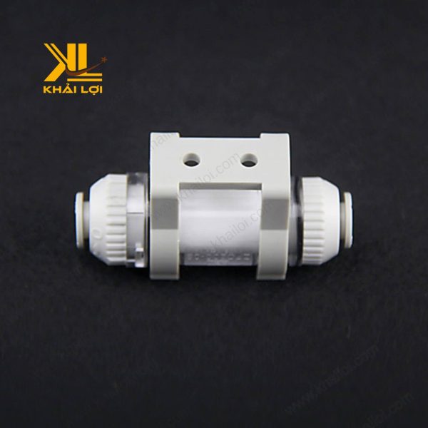 Chi tiết cận cảnh phần đầu nối khí của Lọc hút chân không 2 đầu ống khí ZFC.