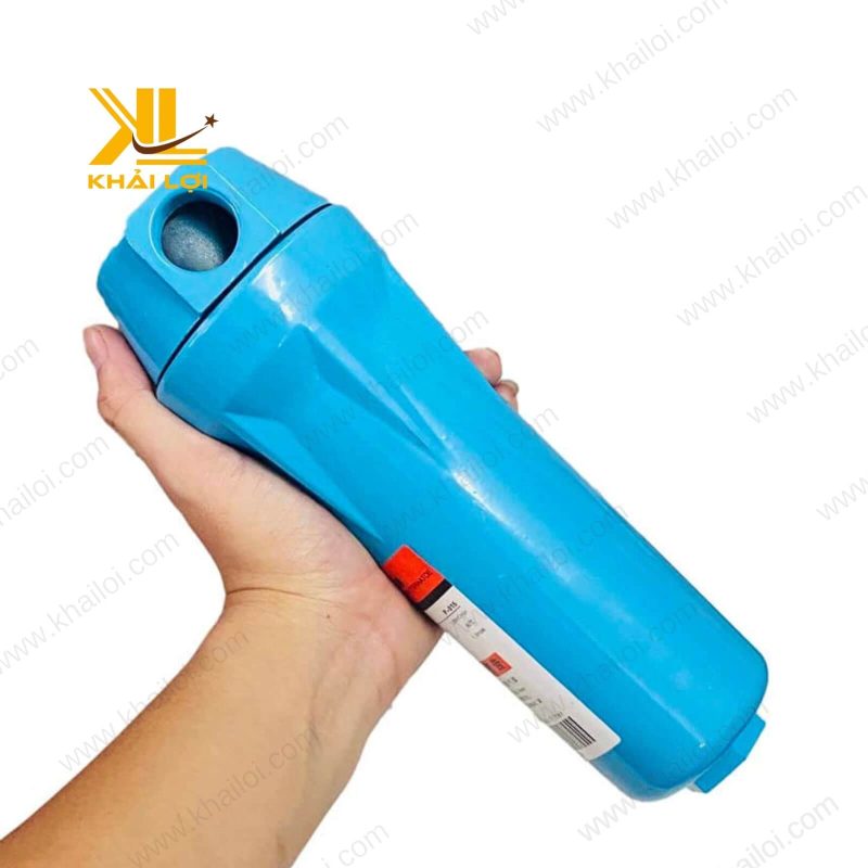Mặt bên của Lọc khí lớn nguồn máy khí nén, làm nổi bật kích thước và kiểu dáng.