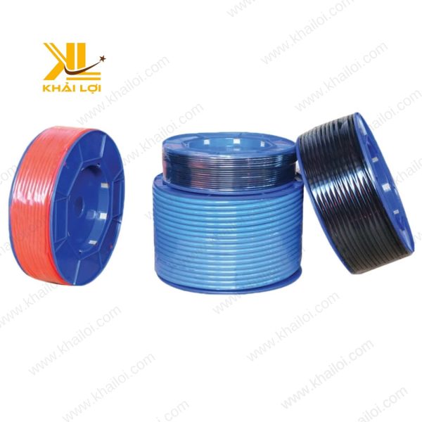 Ống khí nén STNC PU được lắp đặt trong hệ thống khí nén áp suất lớn.