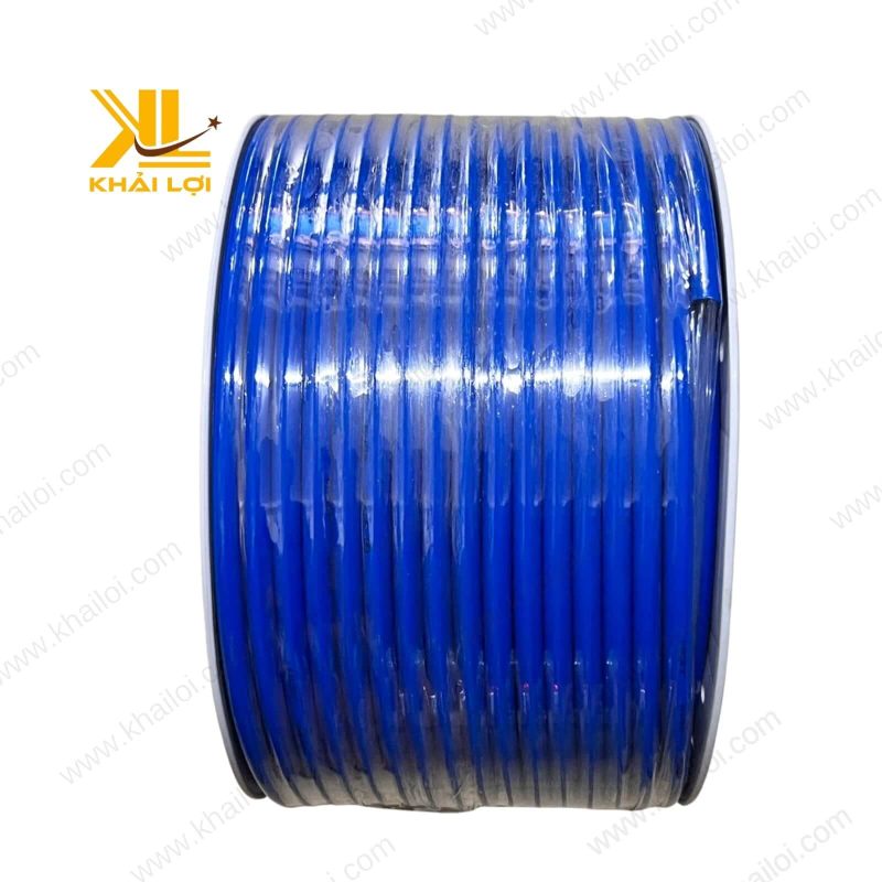 Cận cảnh cuộn Ống khí nén STNC PU với màu sắc nổi bật và bề mặt nhẵn mịn.