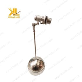 Cận cảnh đầu van của phao cơ inox, đảm bảo độ chính xác và hoạt động ổn định.