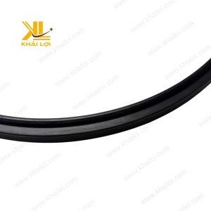 Cận cảnh bề mặt chi tiết của Phốt chắn bụi, làm nổi bật chất liệu cao cấp.