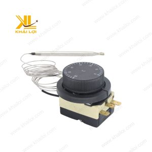 Rơ le nhiệt độ với thiết kế nhỏ gọn và chất liệu bền chắc.