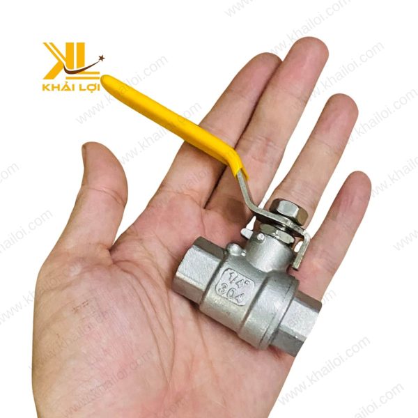Thiết kế thân inox 304 của van bi 2 ngã.