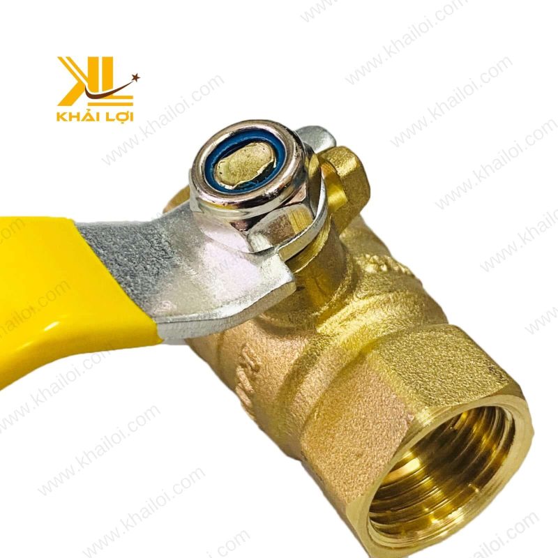 Ứng dụng van bi đồng ITALIA trong nhà máy sản xuất.