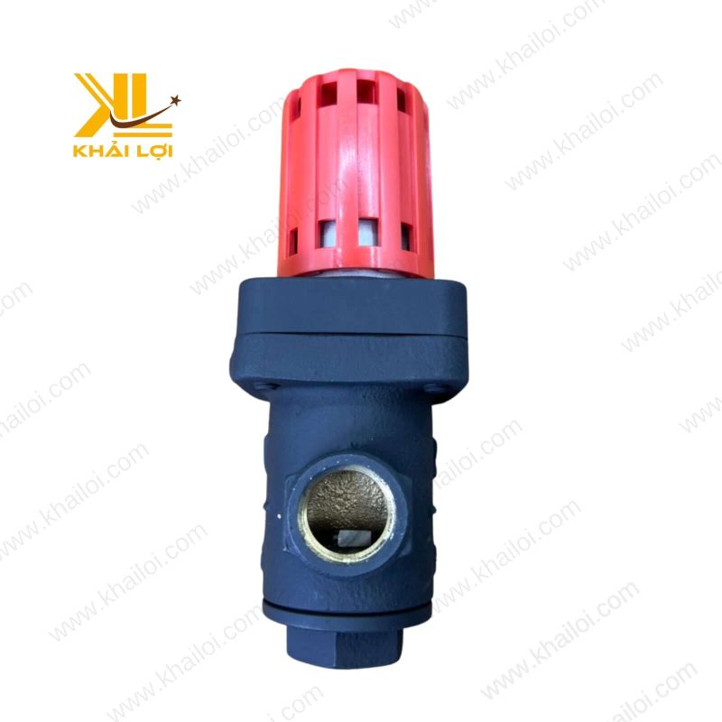 Cận cảnh thân van chỉnh áp hơi Yoshitake, làm từ chất liệu bền bỉ.