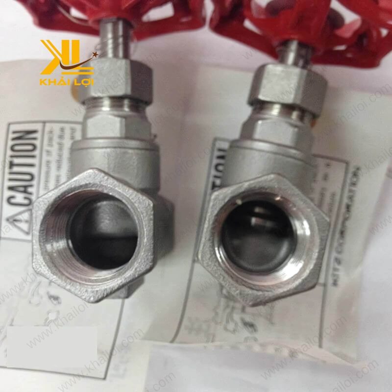 Rơ le nhiệt độ Khải Lợi, với phạm vi nhiệt độ rộng và độ chính xác cao.