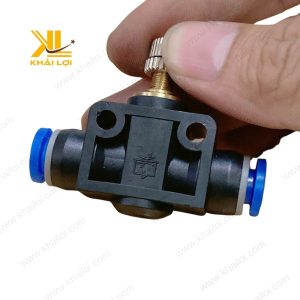 Van chỉnh lưu hai đầu ống khí nén SA với thiết kế nhỏ gọn.