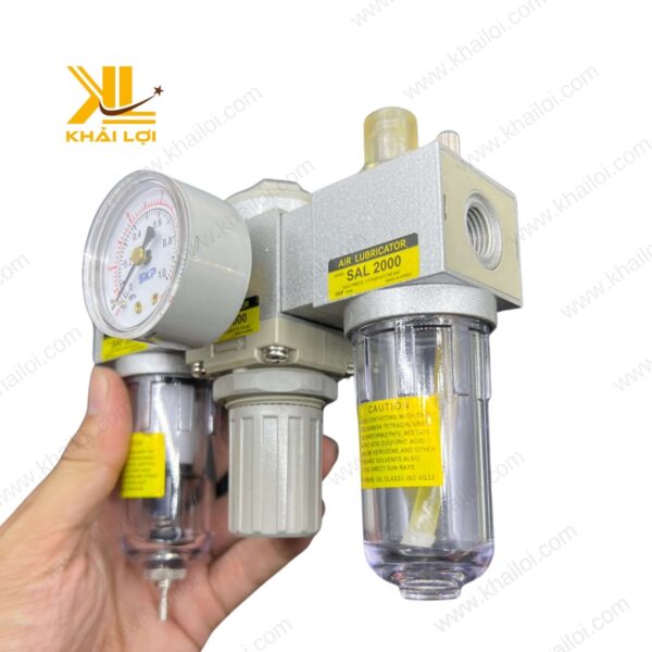 Sản phẩm Bộ Lọc Ba Khí Nén SKP SAU giúp loại bỏ bụi bẩn, nước và dầu hiệu quả.