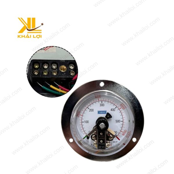 Đồng hồ đo áp suất YAMAKI 3 kim mặt Y100 thiết kế hiện đại.