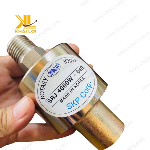Khớp nối xoay nước SKP SRJ với thiết kế bền bỉ, chịu áp lực cao.
