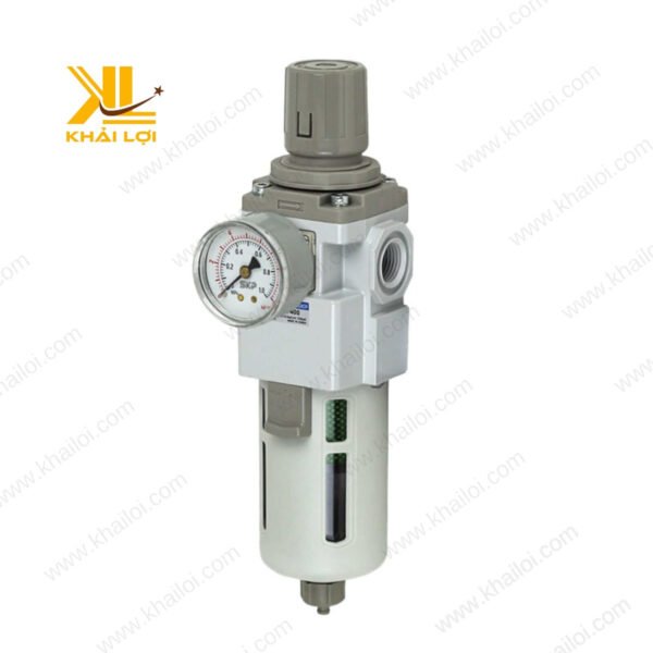 Van chỉnh áp tích hợp trong Lọc Đơn SKP SAW đảm bảo kiểm soát áp suất hiệu quả.